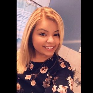 Meet your Posher, Heidi